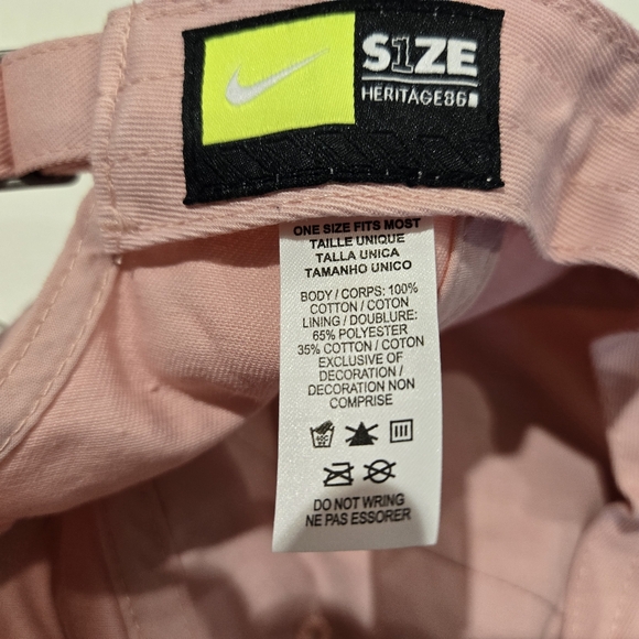 Nike Pink Embroidered Swoosh Cap NWT - Picture 6 of 7